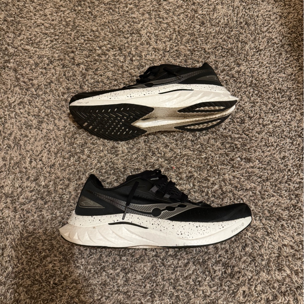 Men’s Saucony endorphin speed 4